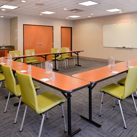 פארקרסבורג Holiday Inn Express Mineral Wells By Ihg מראה חיצוני תמונה