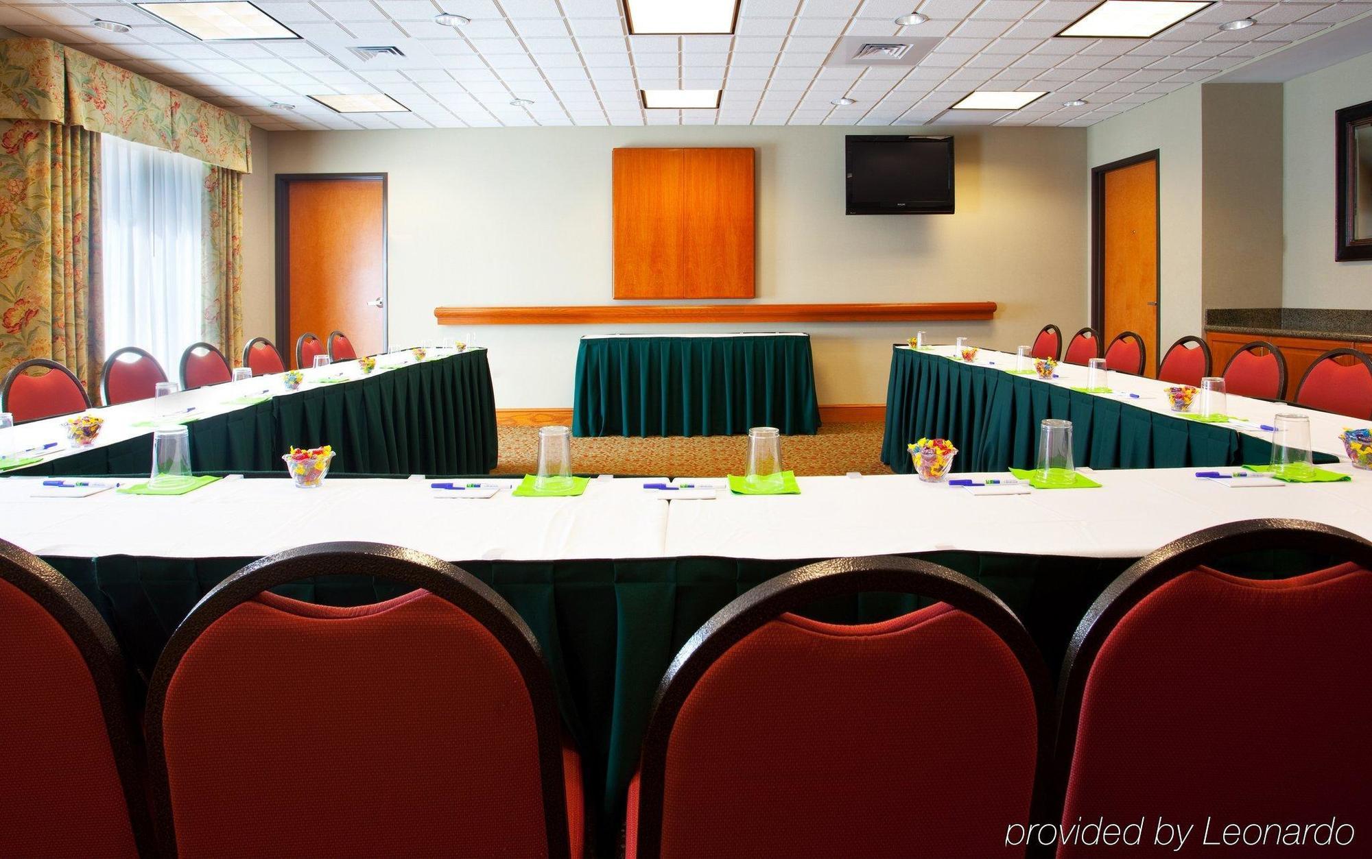 פארקרסבורג Holiday Inn Express Mineral Wells By Ihg מראה חיצוני תמונה