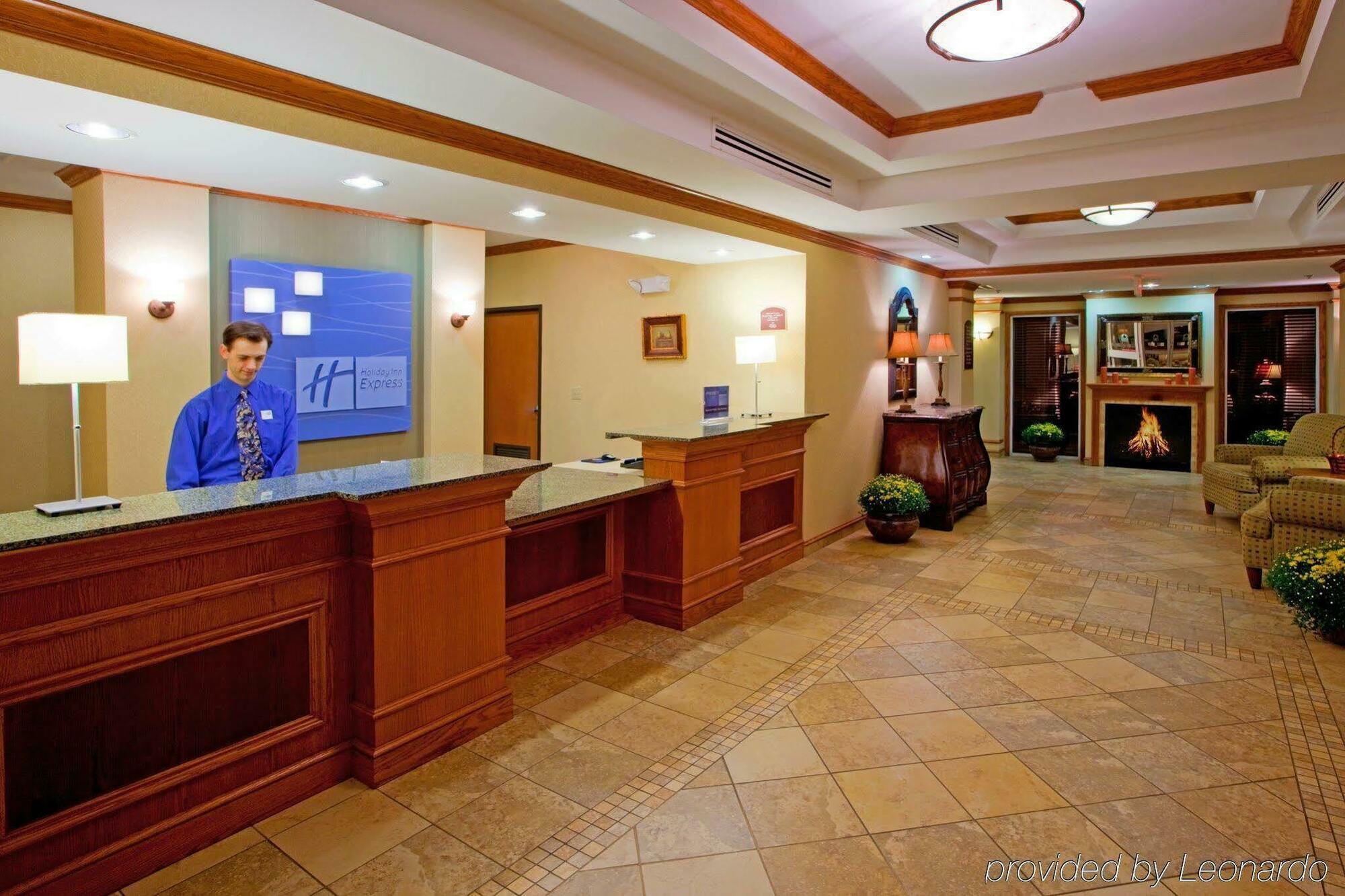 פארקרסבורג Holiday Inn Express Mineral Wells By Ihg מראה חיצוני תמונה