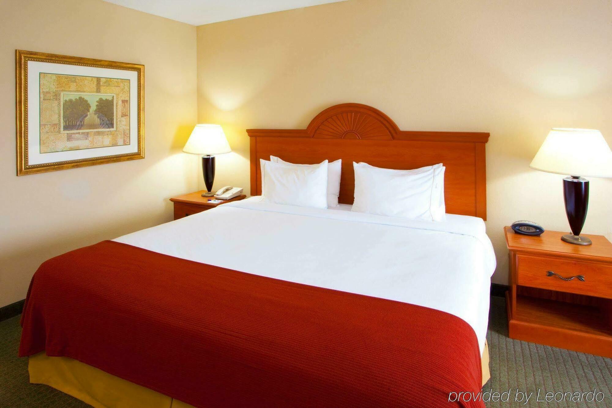 פארקרסבורג Holiday Inn Express Mineral Wells By Ihg מראה חיצוני תמונה