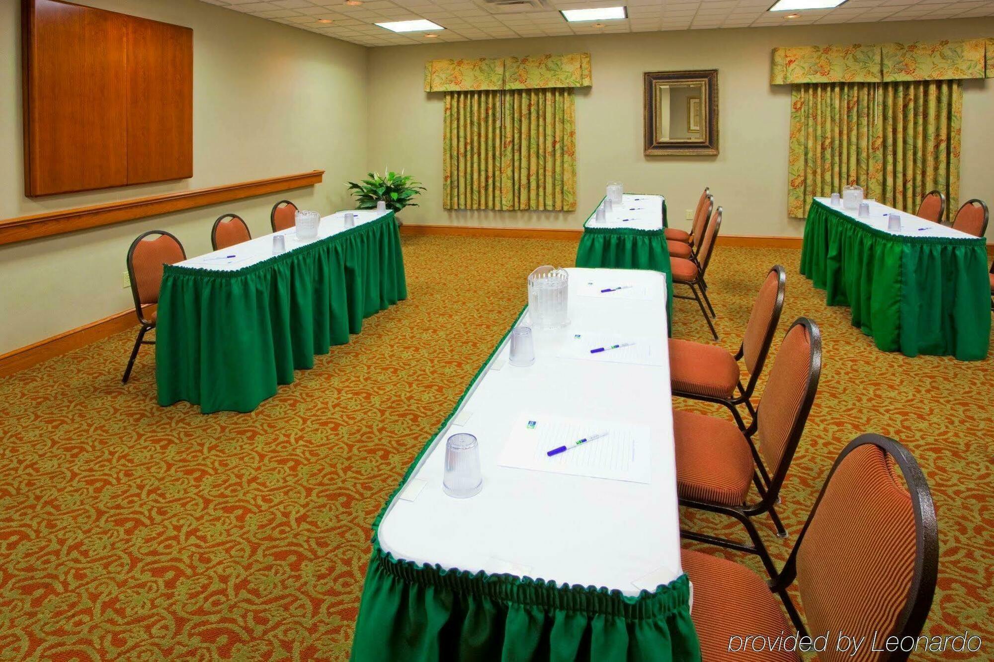 פארקרסבורג Holiday Inn Express Mineral Wells By Ihg מראה חיצוני תמונה