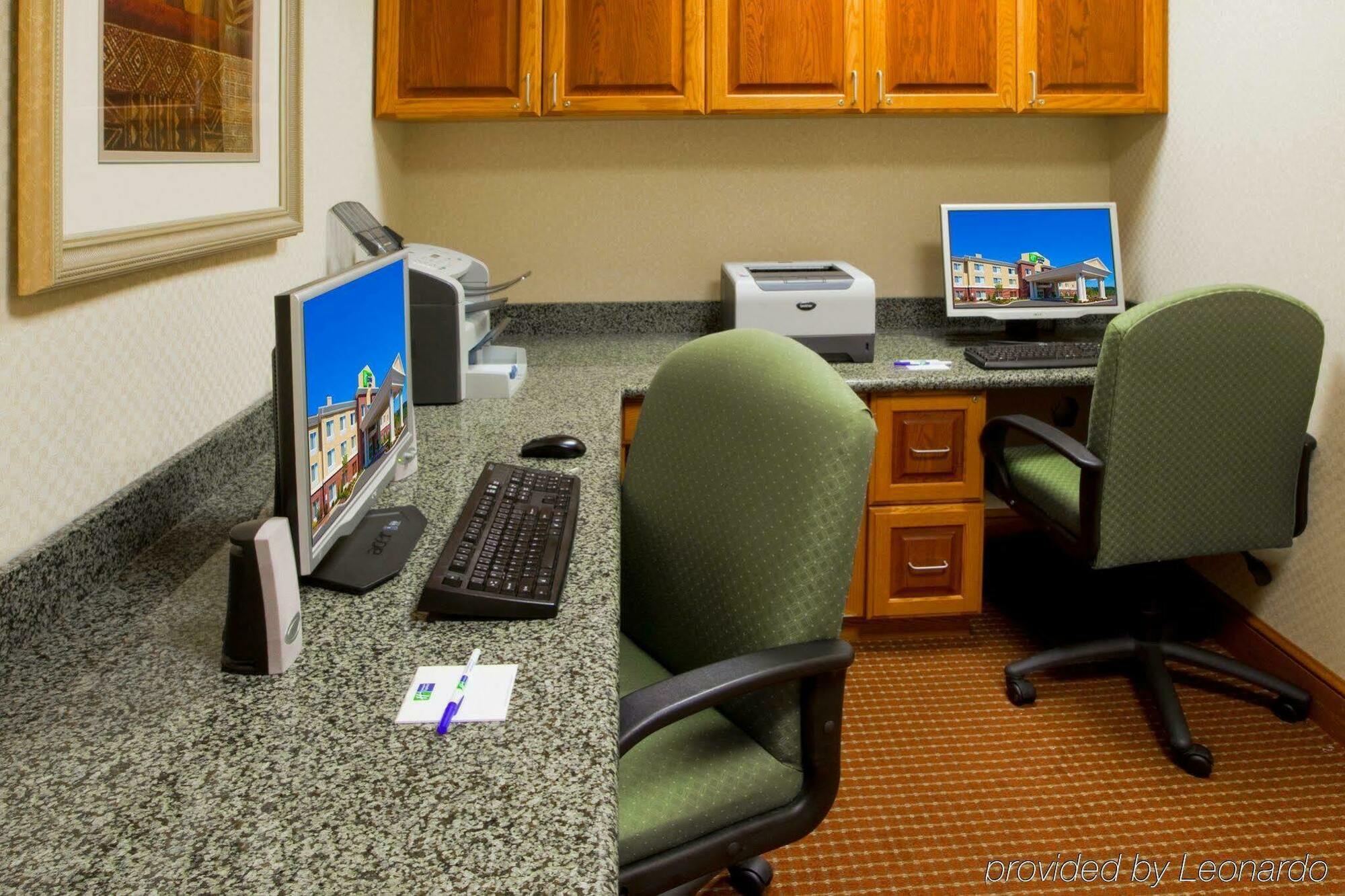 פארקרסבורג Holiday Inn Express Mineral Wells By Ihg מראה חיצוני תמונה