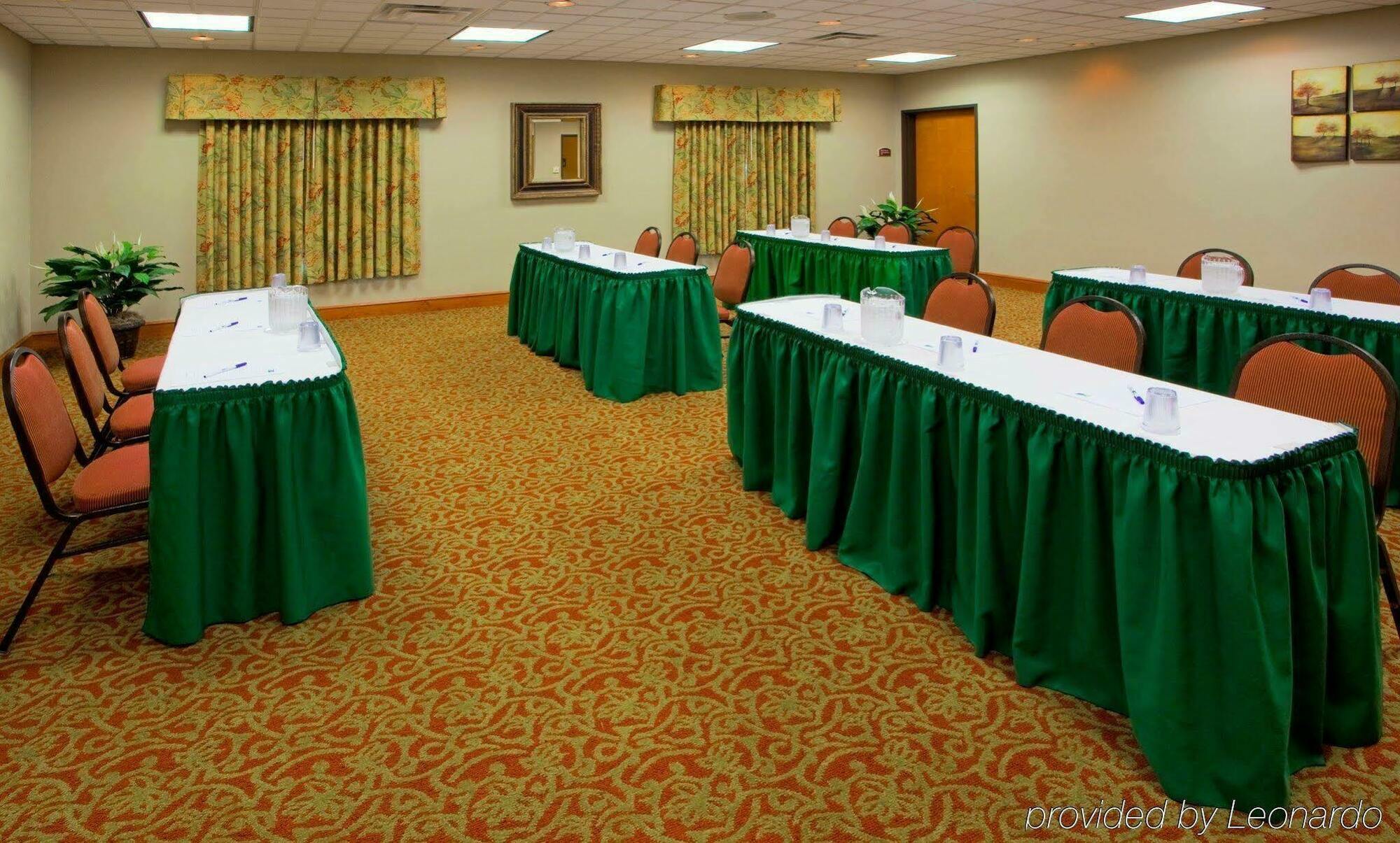 פארקרסבורג Holiday Inn Express Mineral Wells By Ihg מראה חיצוני תמונה
